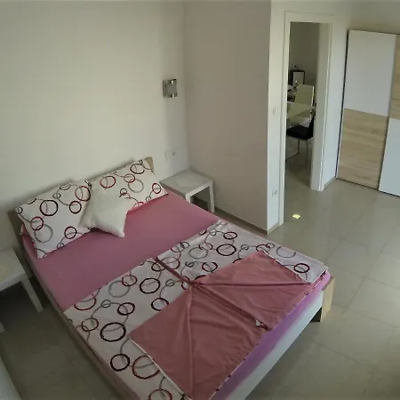 Apartament Zaric