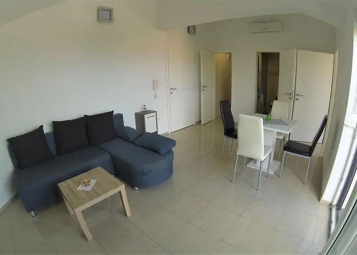 Apartamento Zaric Malinska