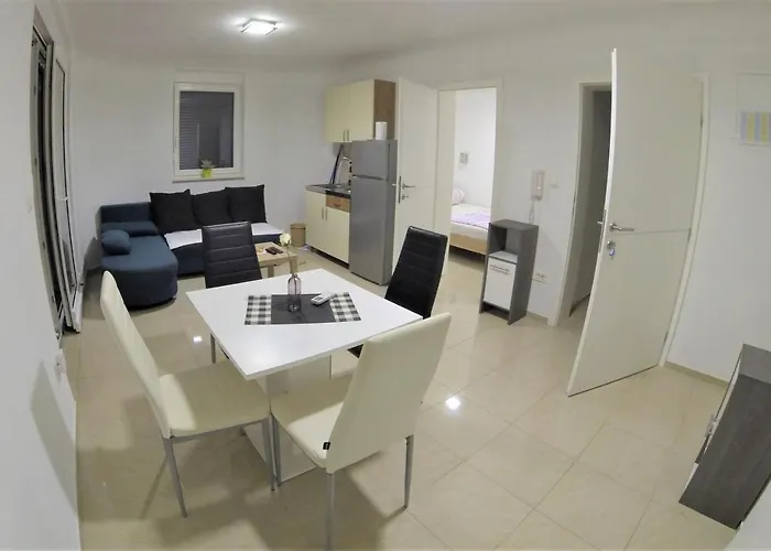 Zaric Apartament *