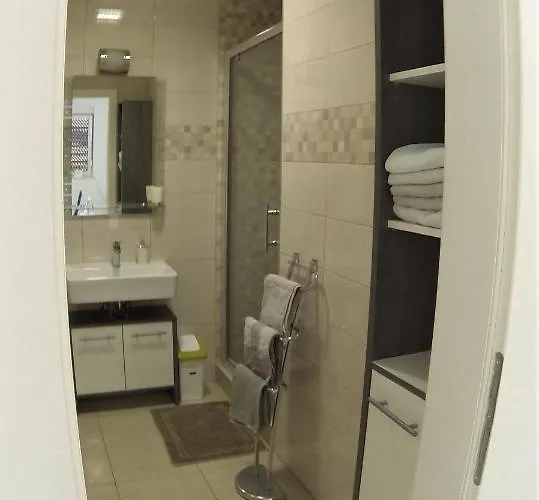 Zaric Apartament *